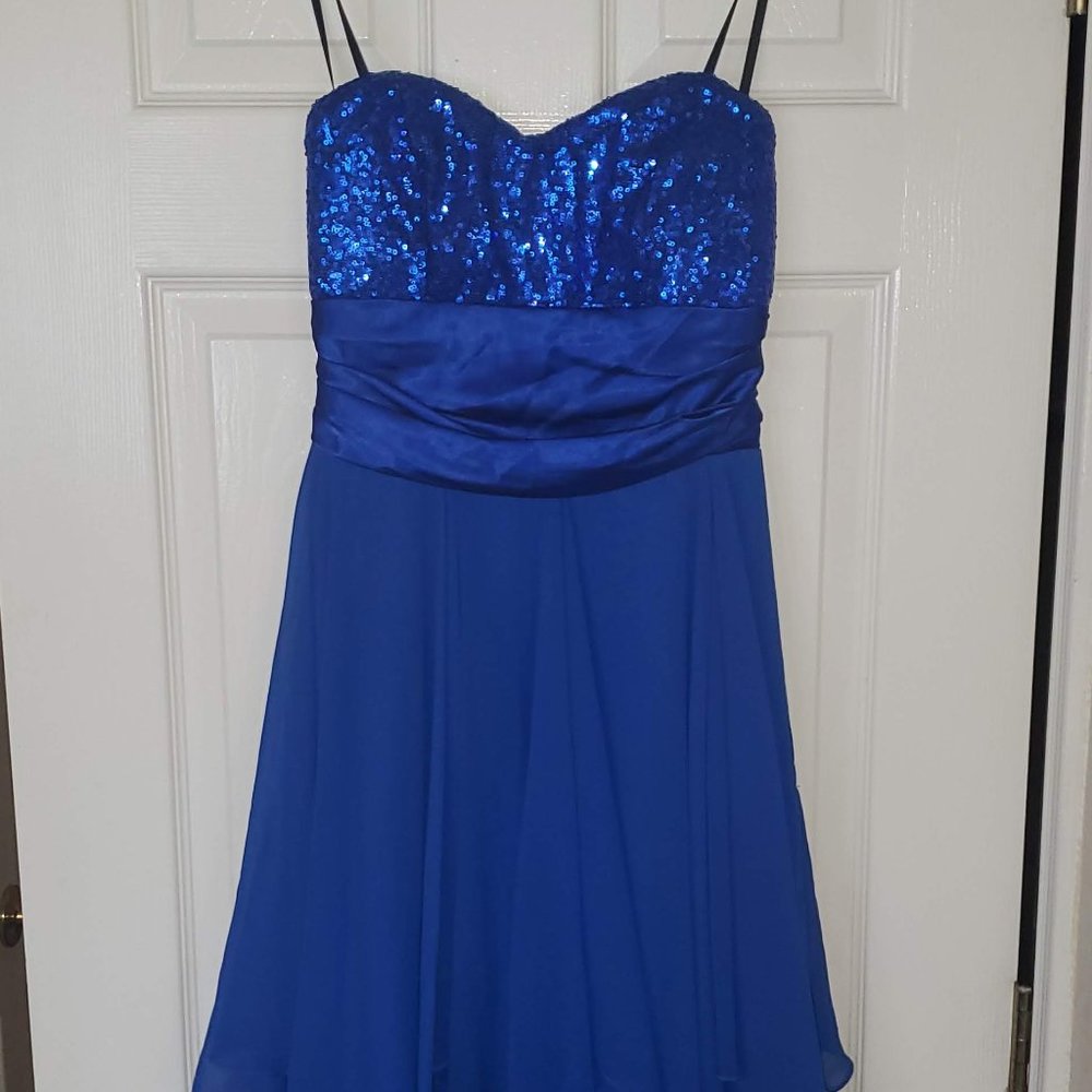 Formal Blue Sequin Chiffon HighLow Size 7/8